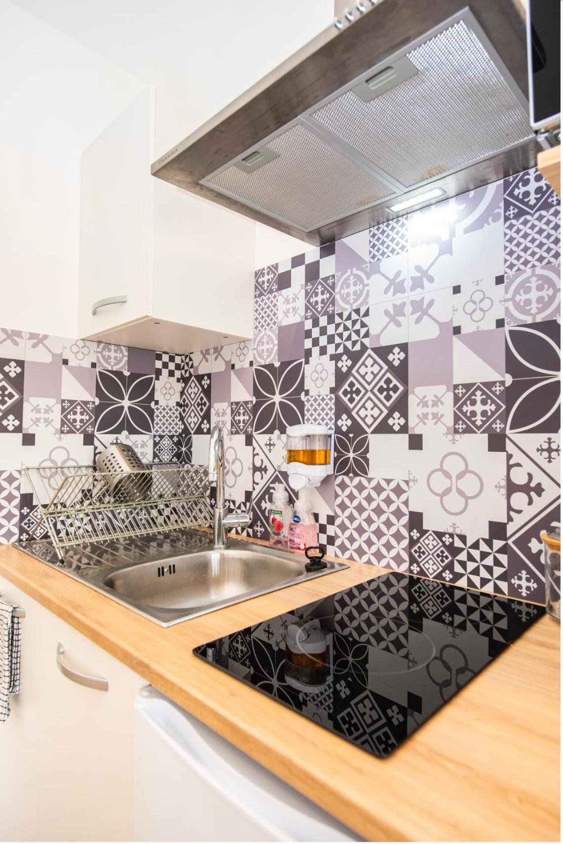 Villa Des Palmiers, Studio Cosy วีเนิฟ-โซร์-ล็อต ภายนอก รูปภาพ